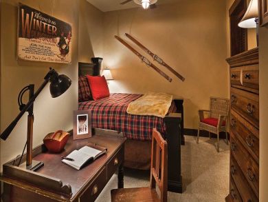 Five Bedroom Mountain View Rental Home in Steamboat Springs
